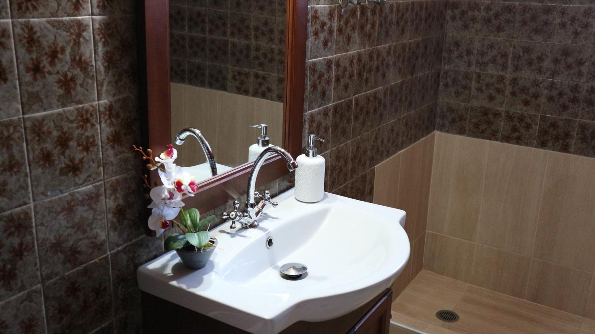 Villa Demie And George Ηouse à Loutraki  Extérieur photo