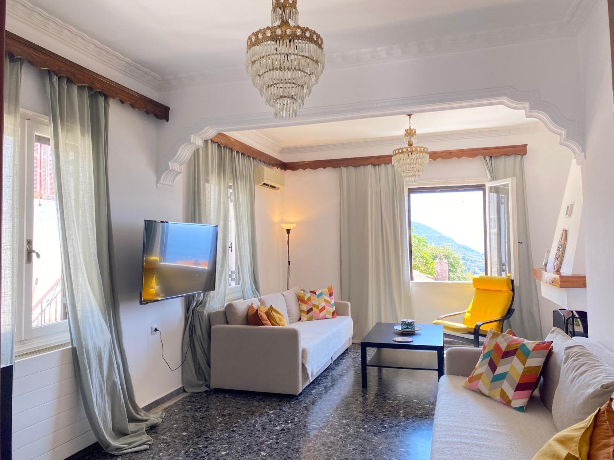 Villa Demie And George Ηouse à Loutraki  Extérieur photo